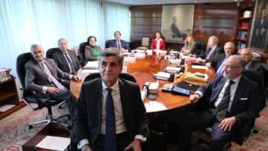 El veto de los conservadores al candidato de los progresistas en el CGPJ obliga al Gobierno a mover ficha en el TC