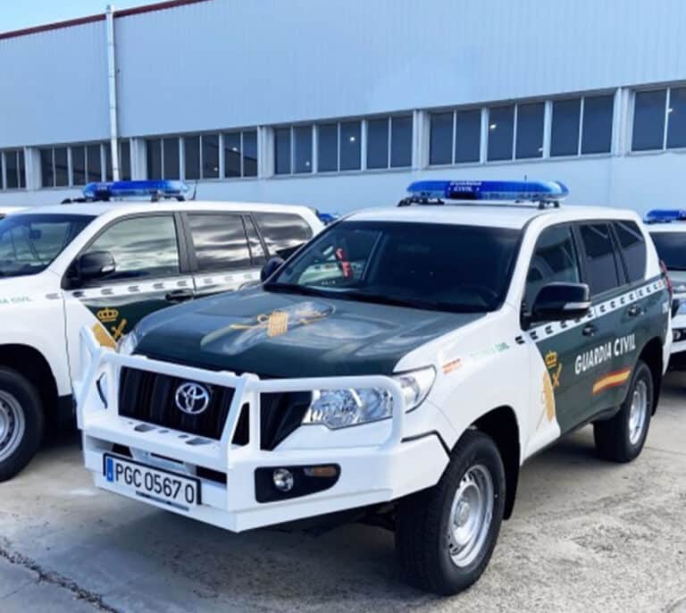 La Guardia Civil desvía a otras zonas vehículos reforzados para el Campo de Gibraltar