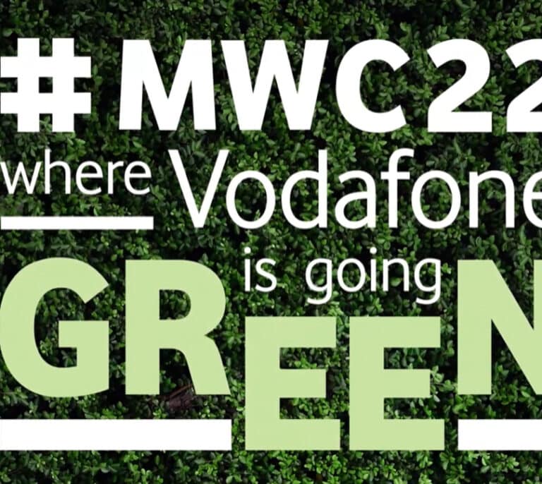 Vodafone “se cambia al verde” en el MWC y abandera la carrera por la sostenibilidad
