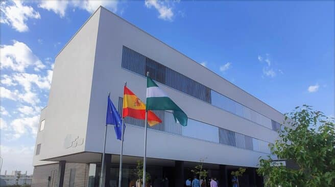 Un menor apuñala a otro las puertas de un instituto de Rincón de la Victoria (Málaga) IES Margarita Salas de Rincón de la Victoria