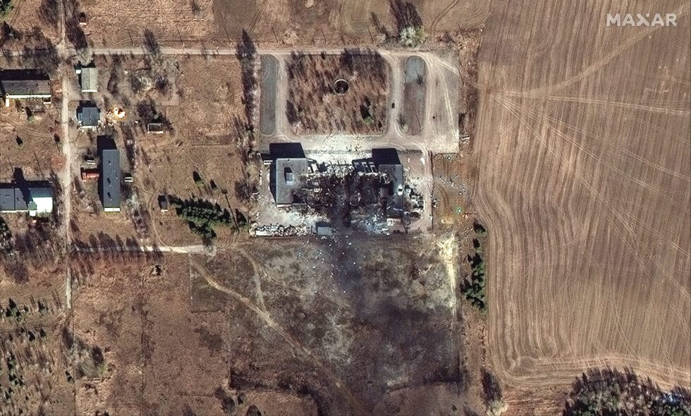 Imágenes aéreas de la guerra en Ucrania contra Rusia en la que se ve el impacto de las bombas