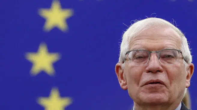 Borrell pide a los europeos bajar la calefacción: "Disminuyan la dependencia de quien ataca a Ucrania"
