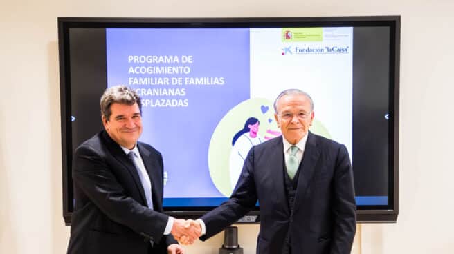 4-Foto-Jose-Luis-Escriva-Isidro-Fainé-acogida-familias-refugiadas04 Fundación "la Caixa" y el Ministerio de Inclusión se alían para acoger a familias de refugiados ucranianos