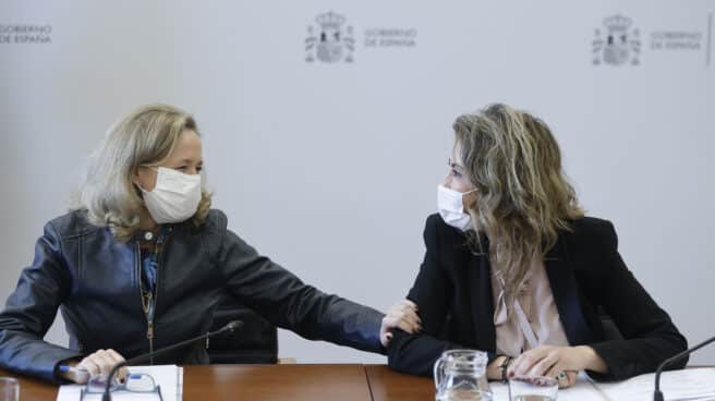 Nadia Calviño y Raquel Sánchez. Nadia Calviño y Raquel Sánchez.