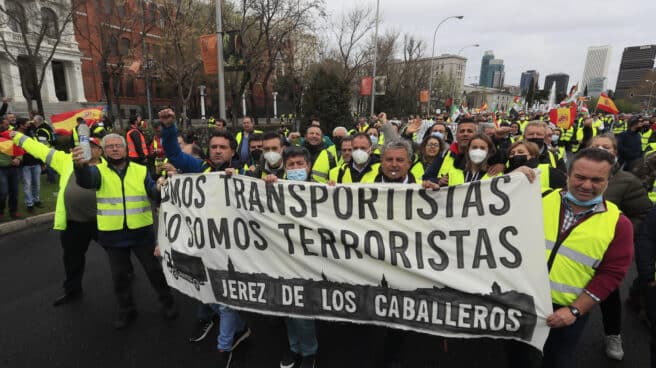 Manifestación convocada por la plataforma de transportistas de mercancías. Manifestación convocada por la plataforma de transportistas de mercancías.