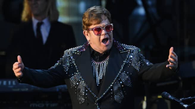 Aretha Franklin, Elton John… y Bustamante: El concierto imposible El músico británico Elton John espectáculo durante el 'A Day On The Green Music festival'