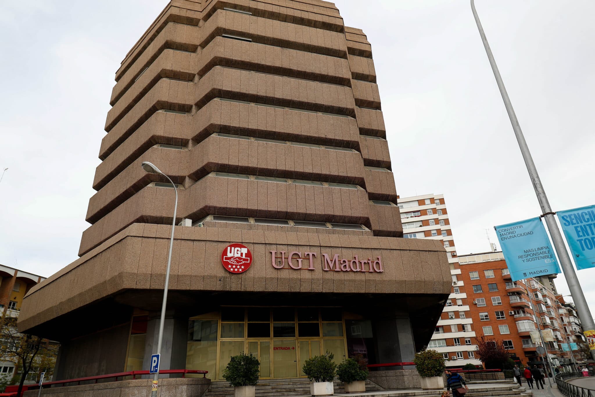 La Fiscalía denuncia a una empleada de UGT Madrid por desviar 2 millones del Fogasa a su marido y tres amigas