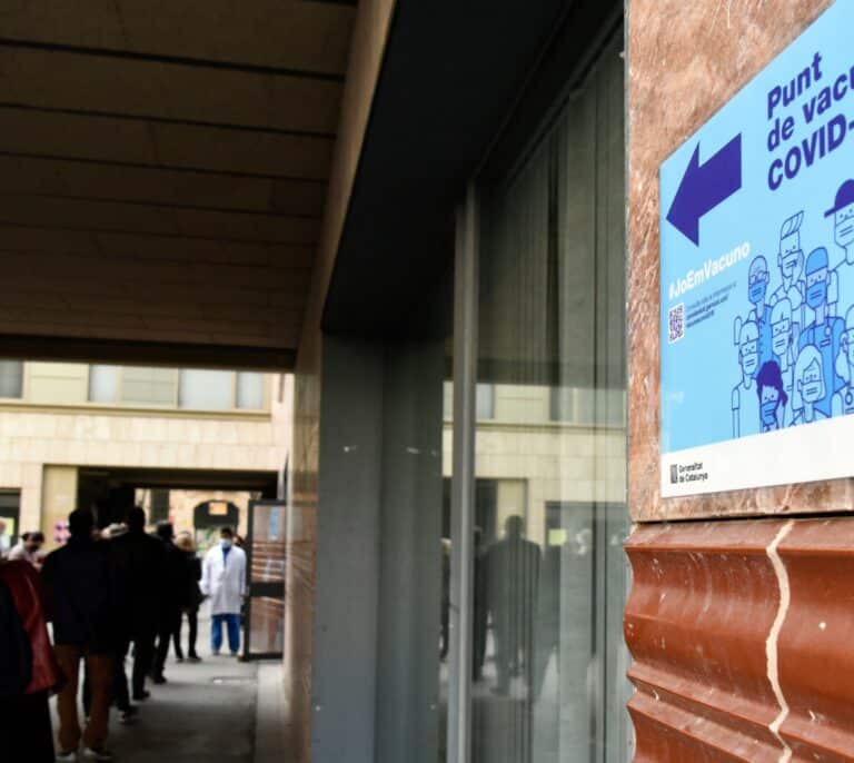 Las comunidades notifican a Sanidad la destrucción de 276.580 dosis de la vacuna contra el covid