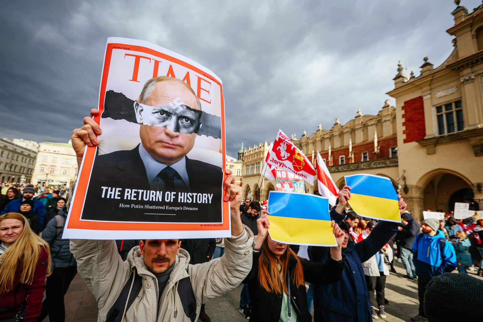 Manifestación contra Putin en Cracovia.