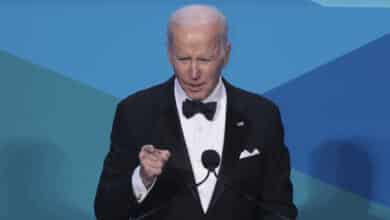 Biden llama a Putin "dictador asesino" y "matón puro"