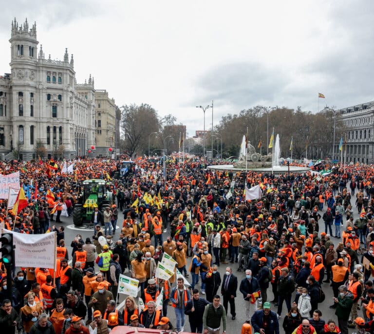 Más de 150.000 agricultores se manifiestan en Madrid en contra del Gobierno