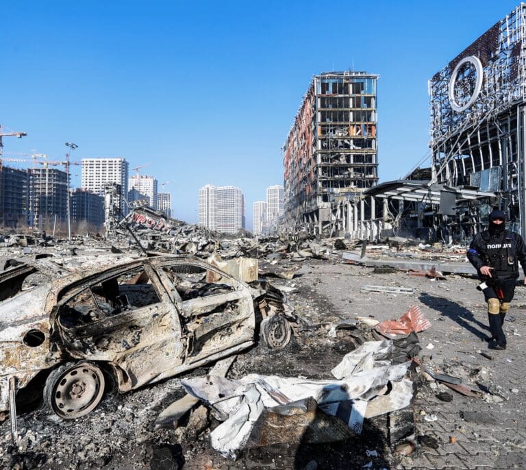 Así ha sido el bombardeo ruso a un centro comercial de Kiev