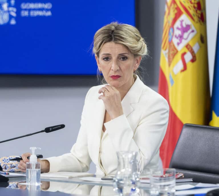 Se rinde Yolanda Díaz, espuma de fantasía