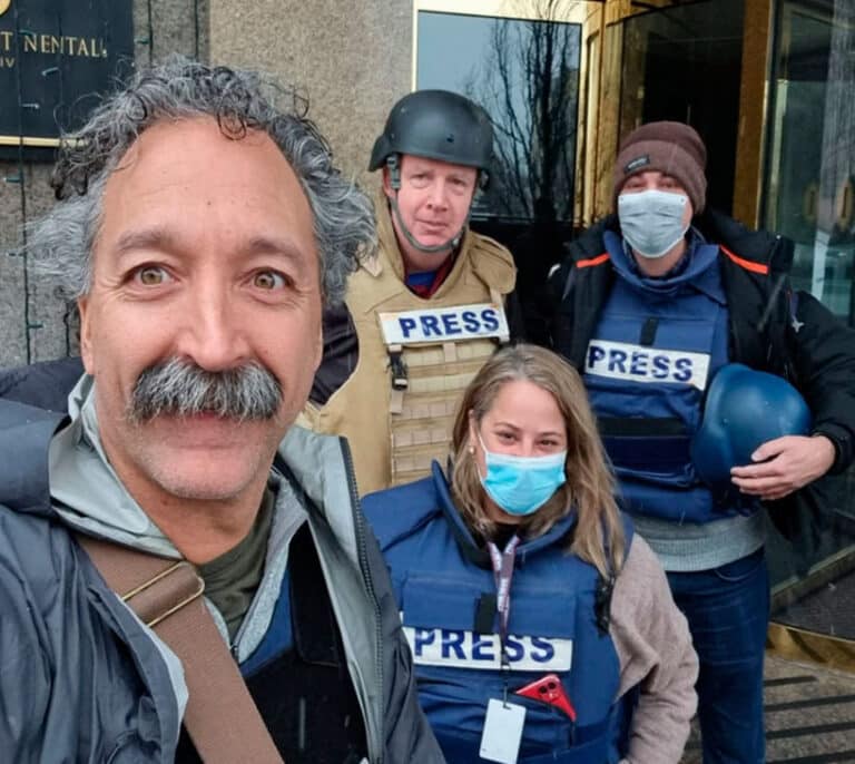 Muere un periodista de 'Fox News' y otro resulta herido en un ataque cerca de Kiev