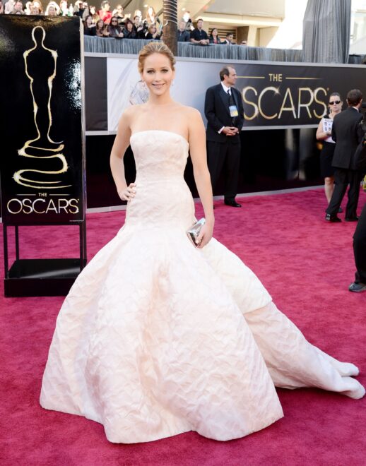 Jennifer Lawrence en la alfombra roja de los Premios Oscar 2013