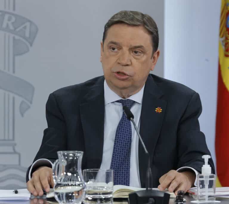 El Gobierno subvenciona con 300 millones los fertilizantes para abaratar la cesta de la compra