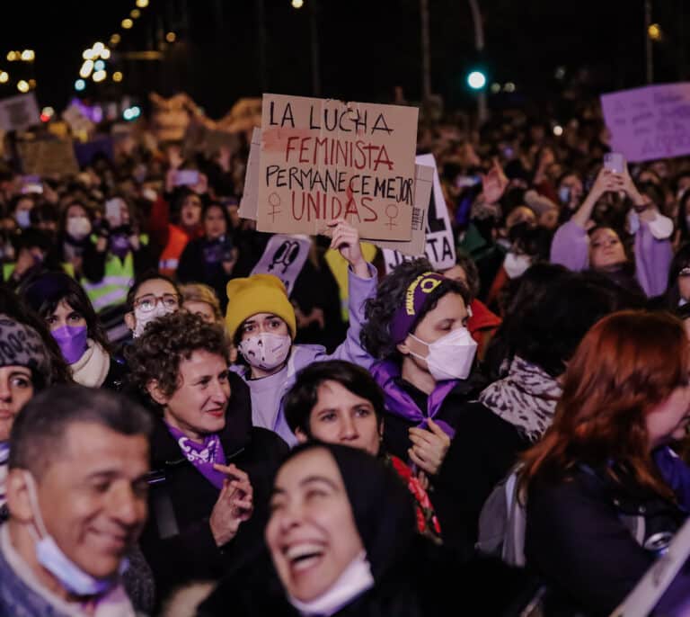 ¿Por qué fueron las feministas divididas a la manifestación del 8-M?