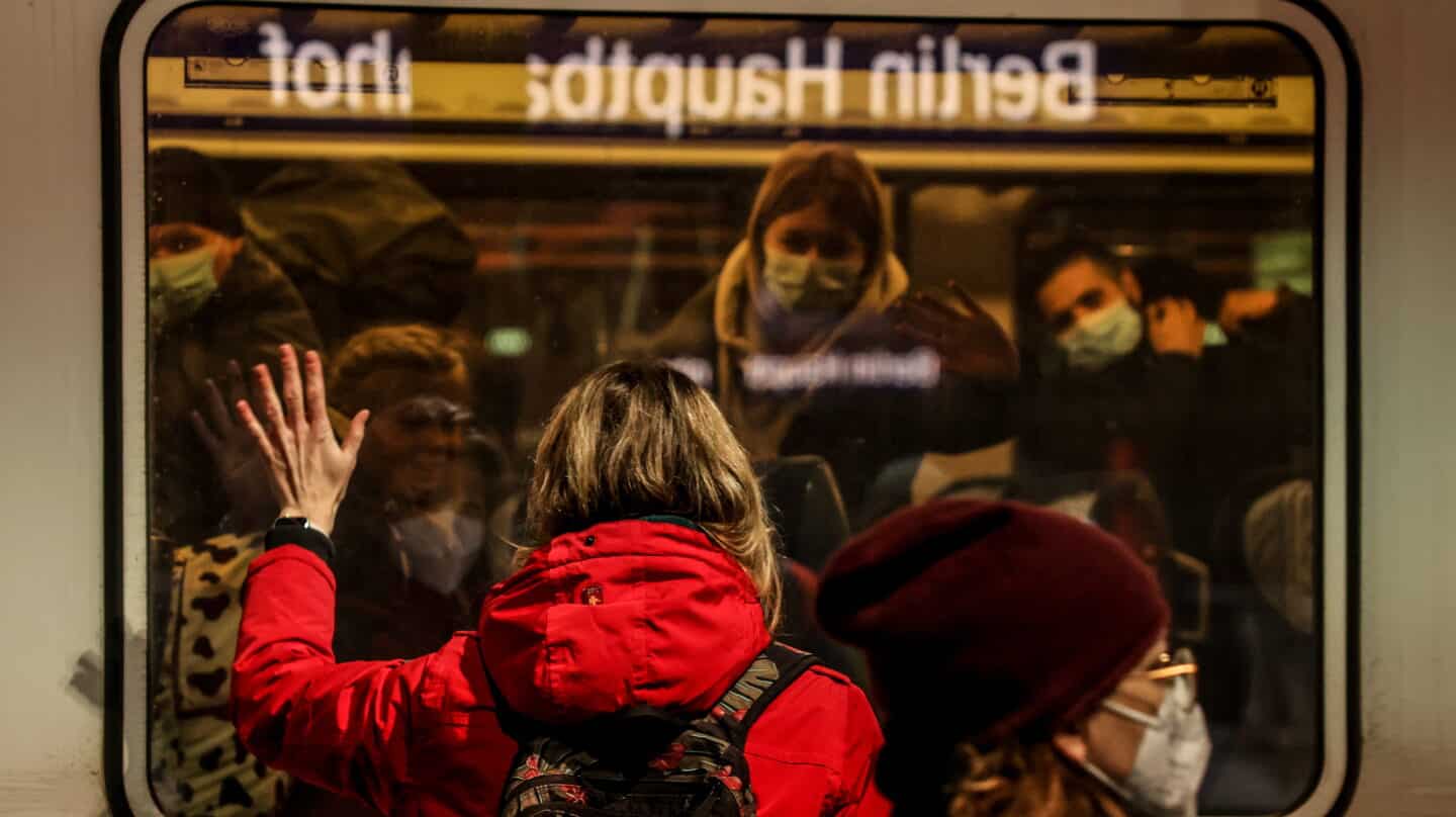 Refugiados procedentes de Ucrania a su llegada a Berlín