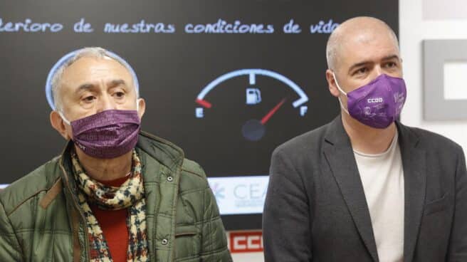 El secretario general de UGT, Pepe Álvarez (izquierda), y de CCOO, Unai Sordo, en una rueda de prensa.