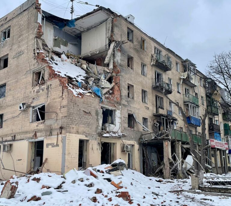 La testigo de la destrucción en Járkov: "El plomo ruso está arrasando los edificios que sobrevivieron a los nazis"