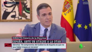 Sánchez anuncia "rebajas fiscales", pero evita aclarar si afectará a la gasolina