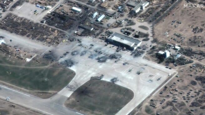 Imagen aérea del aeródromo de Jersón, tomada el pasado 16 de marzo. Imagen aérea del aeródromo de Jersón, tomada el pasado 16 de marzo.