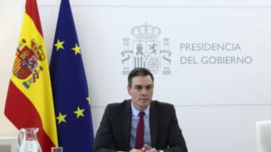 Sánchez se compromete a llegar mañana a un acuerdo con el sector del transporte