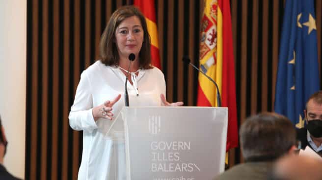 Baleares acuerda deducciones fiscales a quien acoja a refugiados ucranianos La presidenta del Govern balear, Francina Armengol.