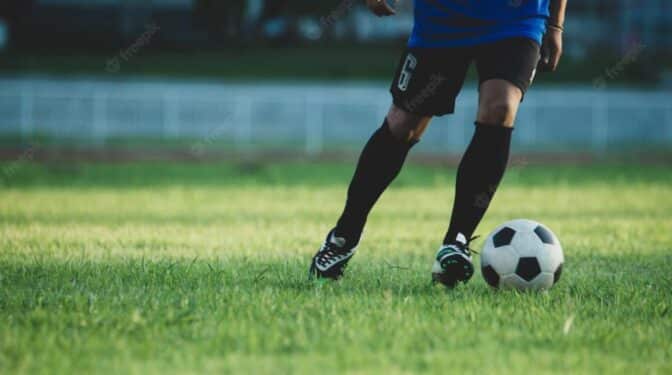 Muere un futbolista de 20 años mientras jugaba un partido en Madrilejos