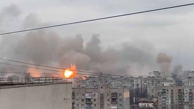 Nuevos bombardeos rusos sobre Mariupol.