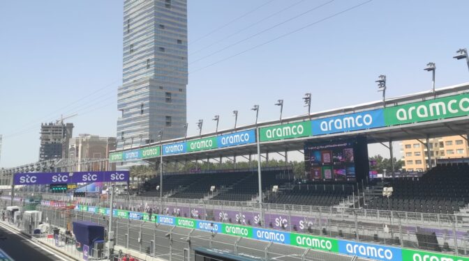 Alarma en la Fórmula 1 por el posible ataque a una planta petrolífera a 11 kilómetros del circuito