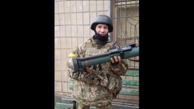 Ucrania ya combate al ejército ruso con los lanzagranadas C90 enviados por España