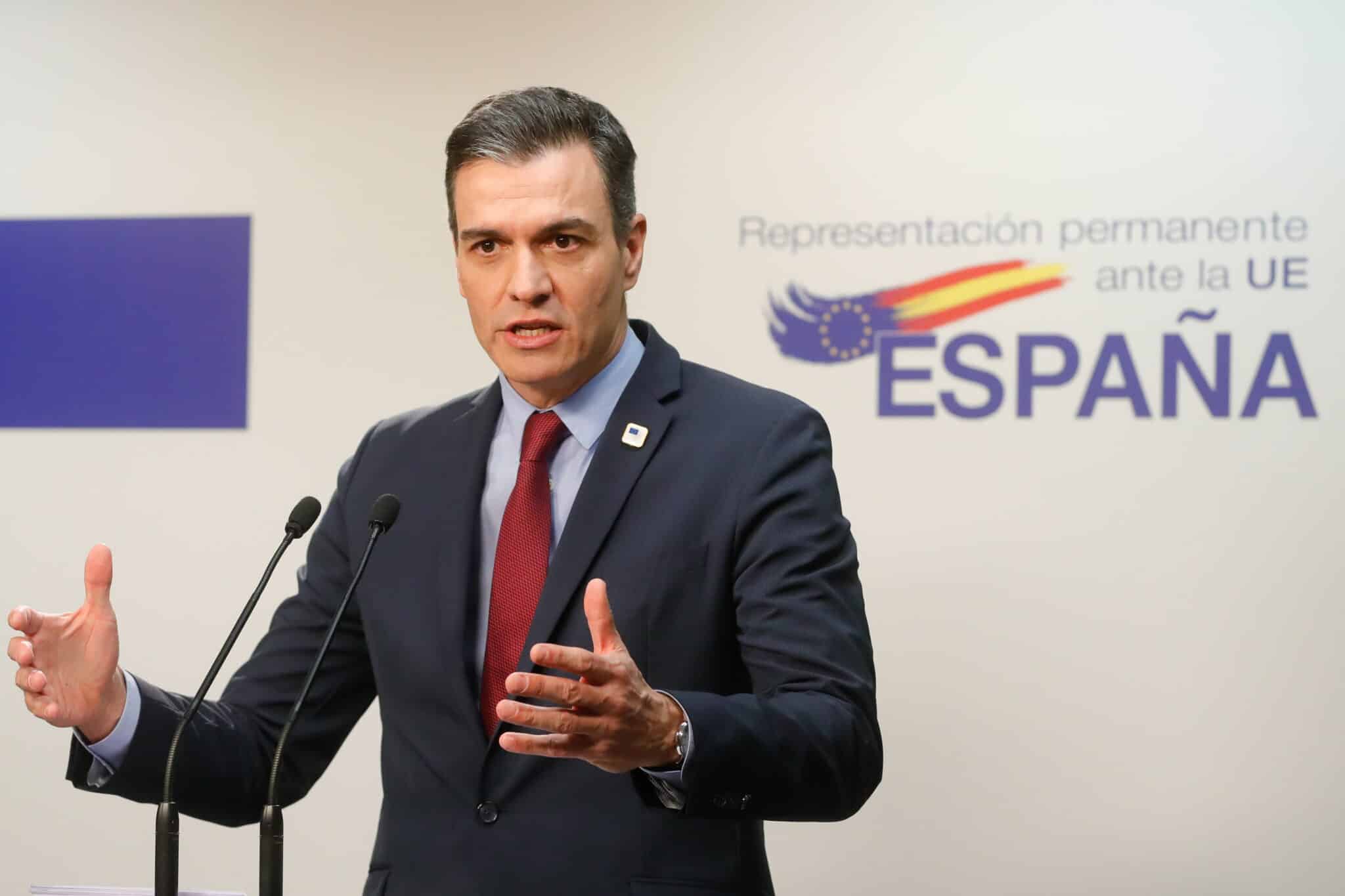 El presidente del Gobierno español, Pedro Sánchez, ofrece una rueda de prensa al término de la segunda jornada de una cumbre europea sobre Ucrania en el Consejo Europeo de Bruselas