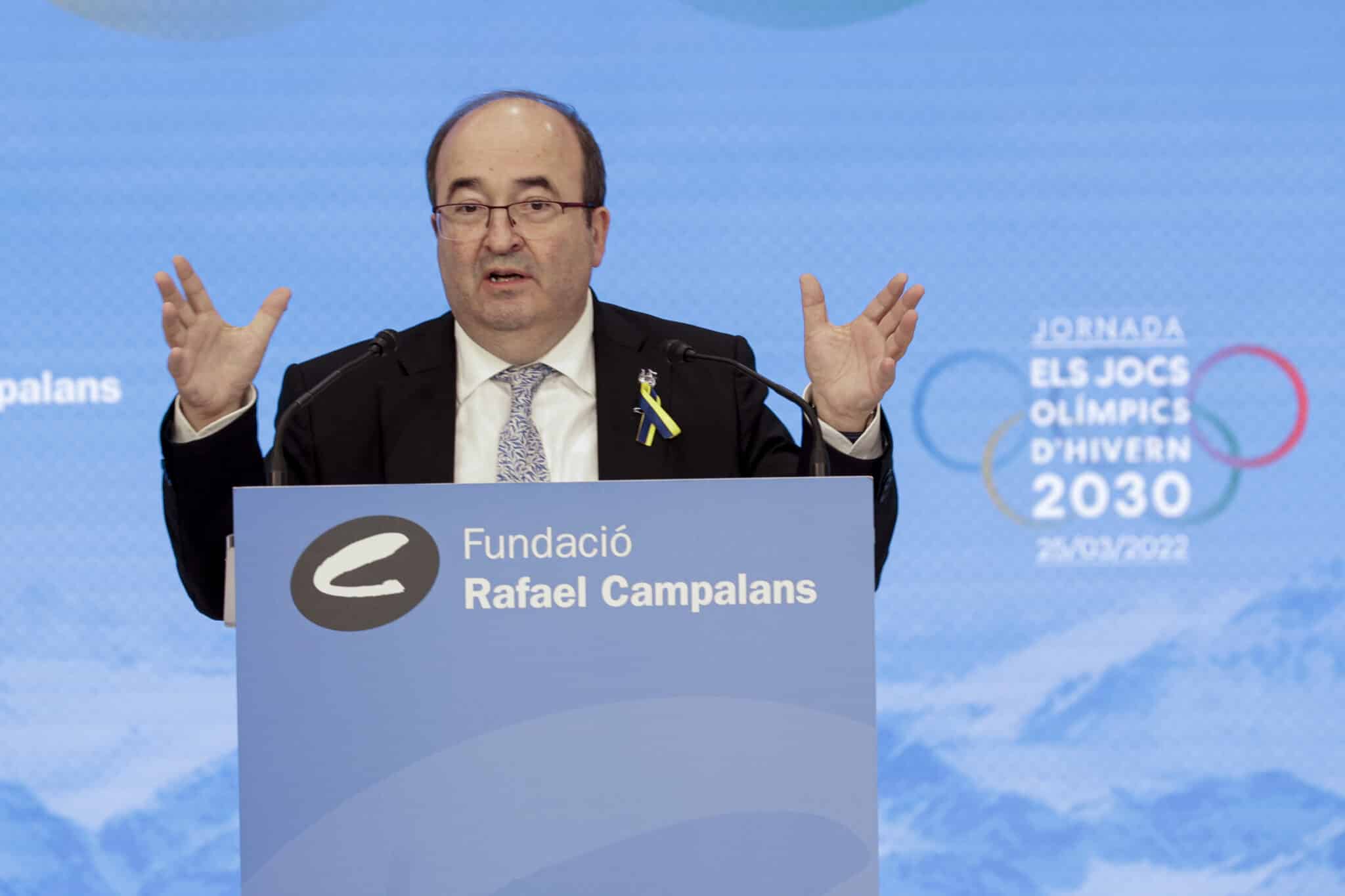 El ministro de Cultura y Deporte, Miquel Iceta, participa en la jornada de debate sobre el proyecto de candidatura olímpica de los Pirineos.