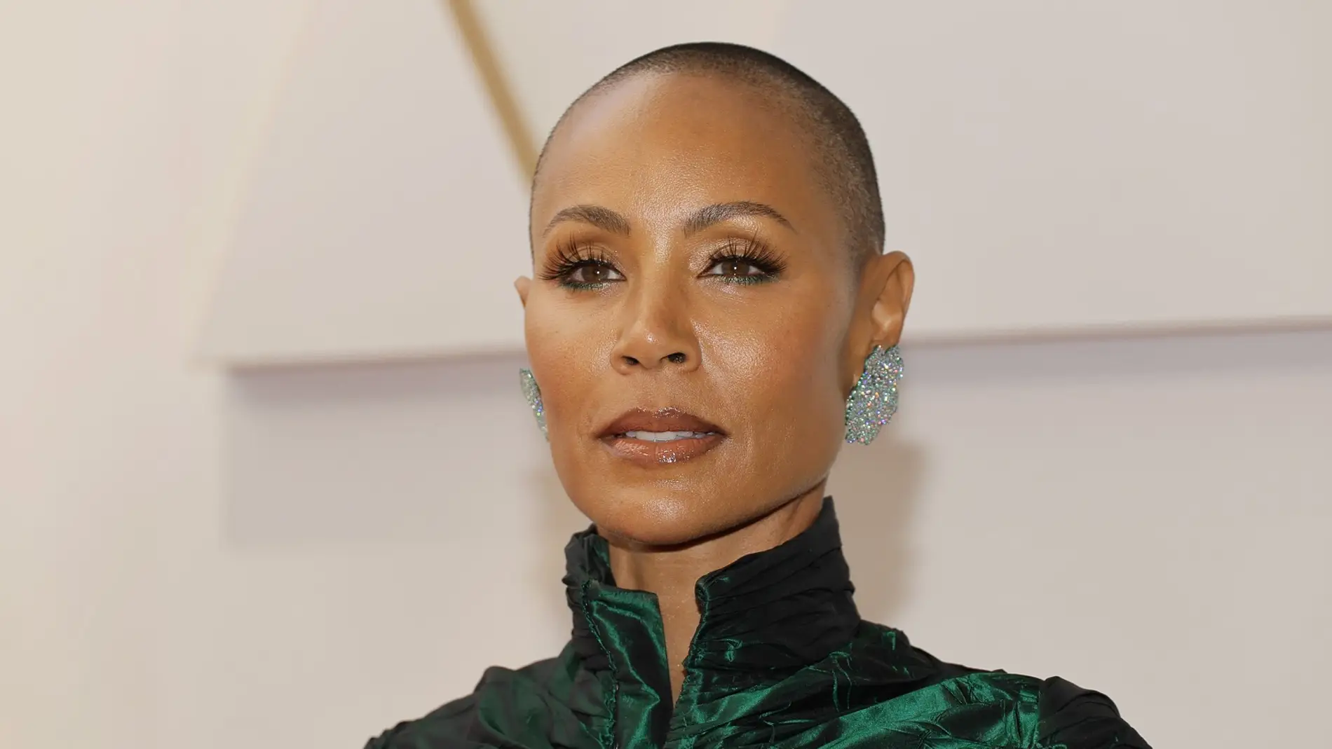 Jada Pinkett, mujer de Will Smith, en la alfombra roja de los Premios Oscar 2022