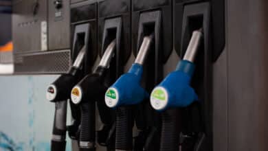 El precio medio del diésel en España supera por primera vez al de la gasolina
