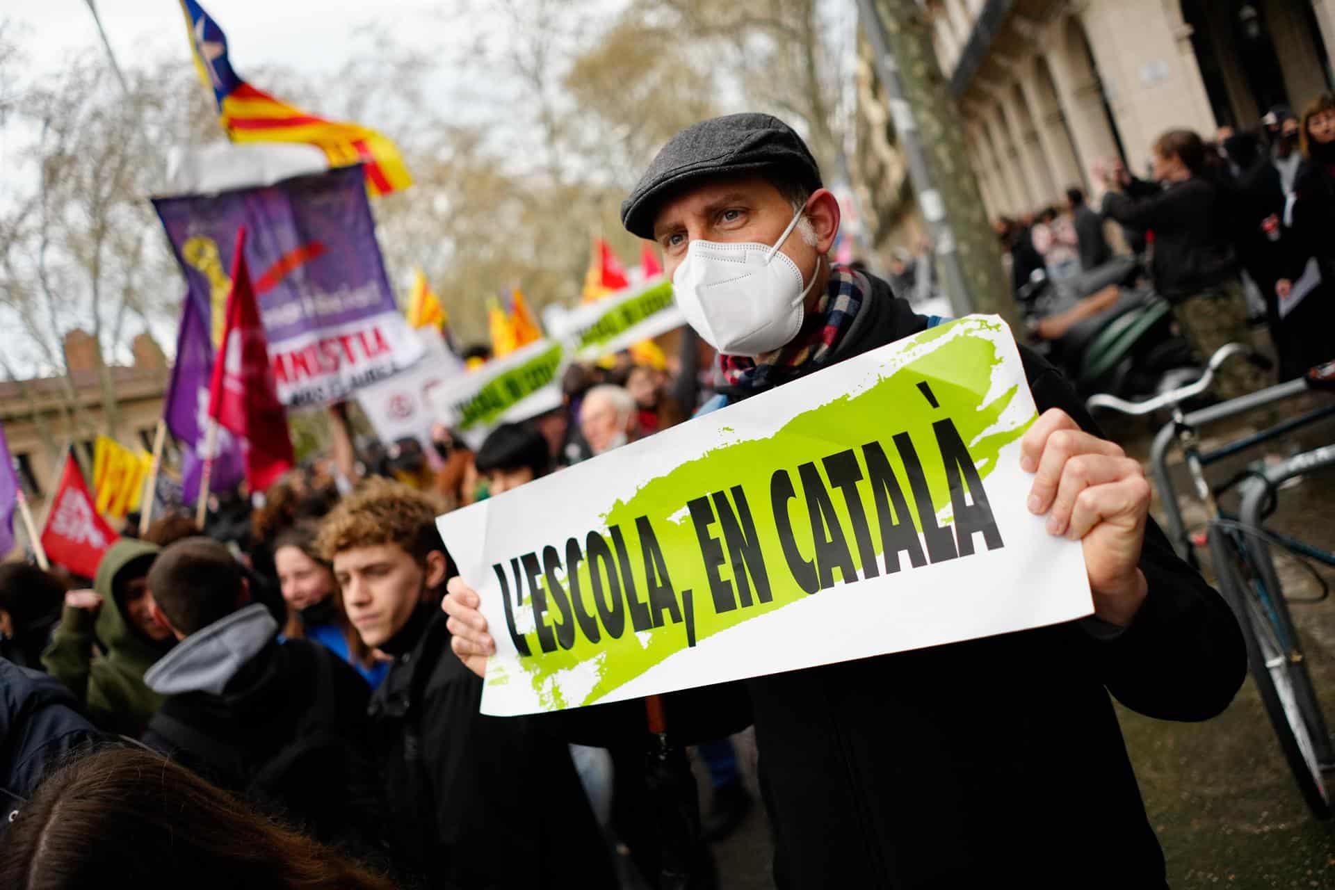 La protesta por el 25% divide al independentismo institucional y a los sindicatos