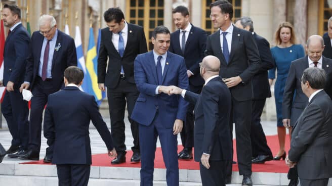 Pedro Sánchez en la cumbre de Versalles