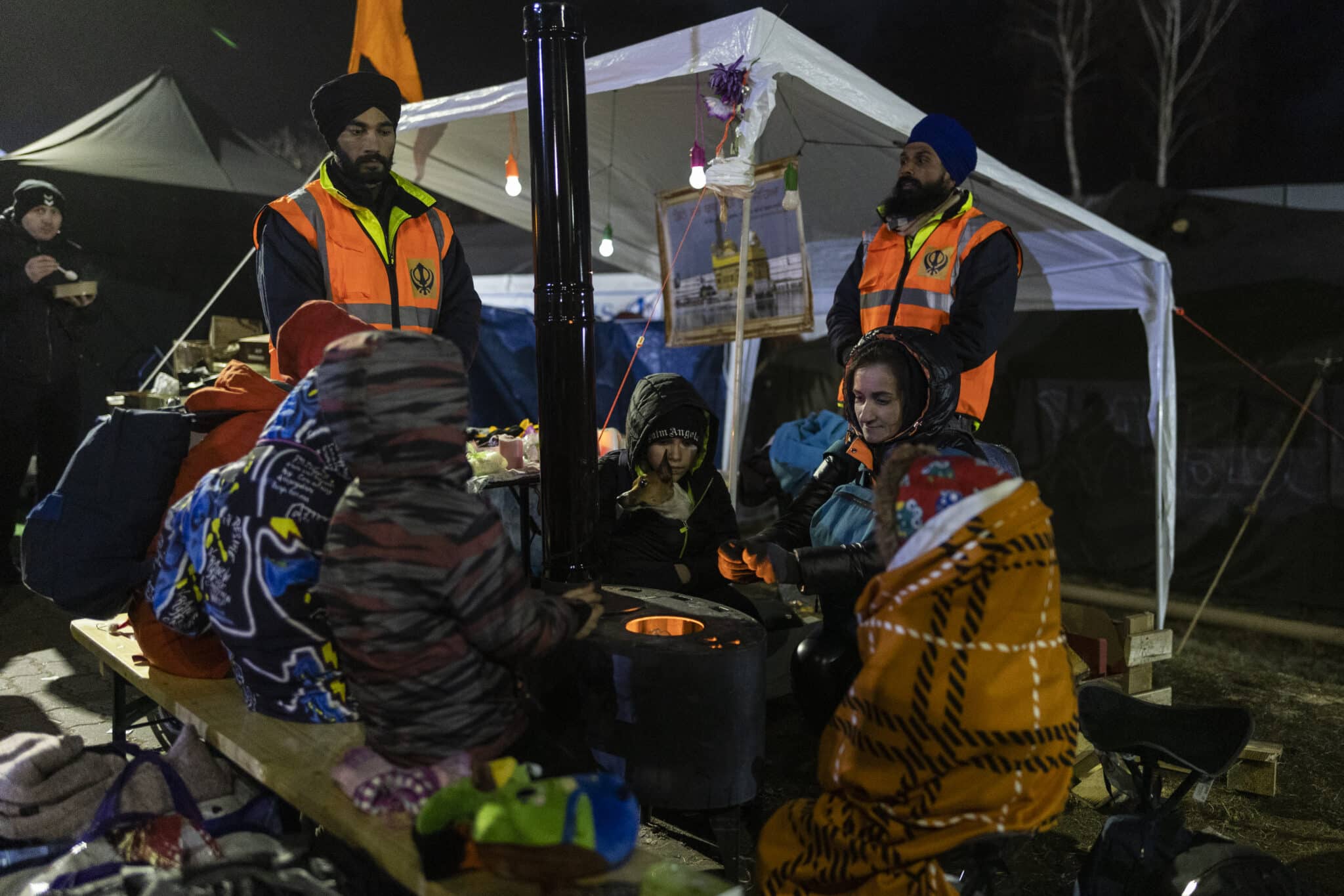 Refugiados ucranianos en el paso fronterizo de Medyka, Polonia.