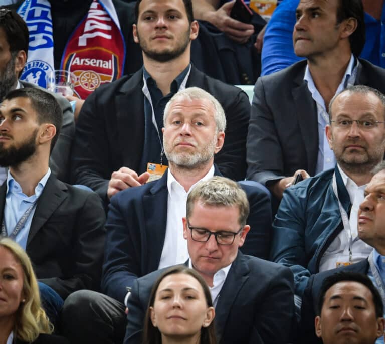 Abramovich y dos negociadores ucranianos sufren síntomas de envenenamiento, según el 'Wall Street Journal'