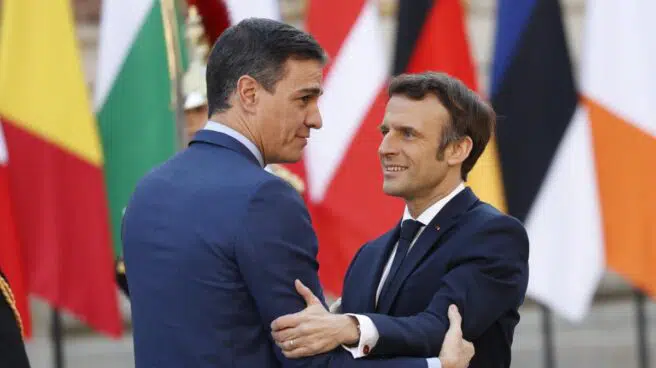 Francia interviene en la crisis Argelia-España y apela al "diálogo"