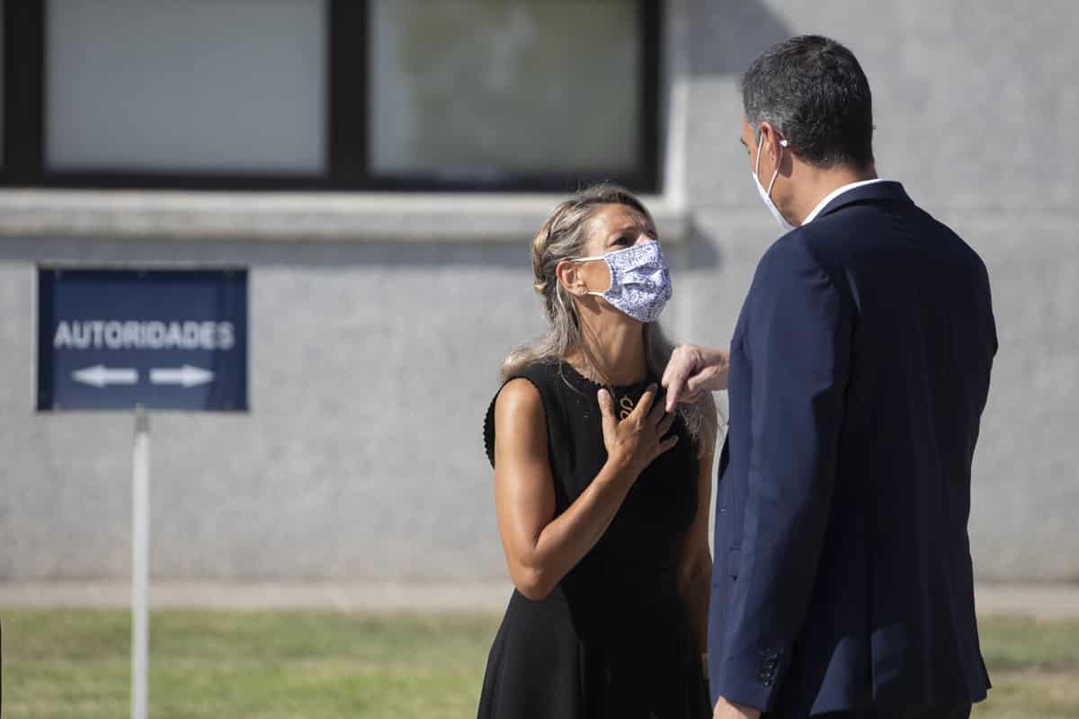 Sánchez recibe 'in extremis' a Yolanda Díaz para salvar su último choque y "fortalecer la coalición"