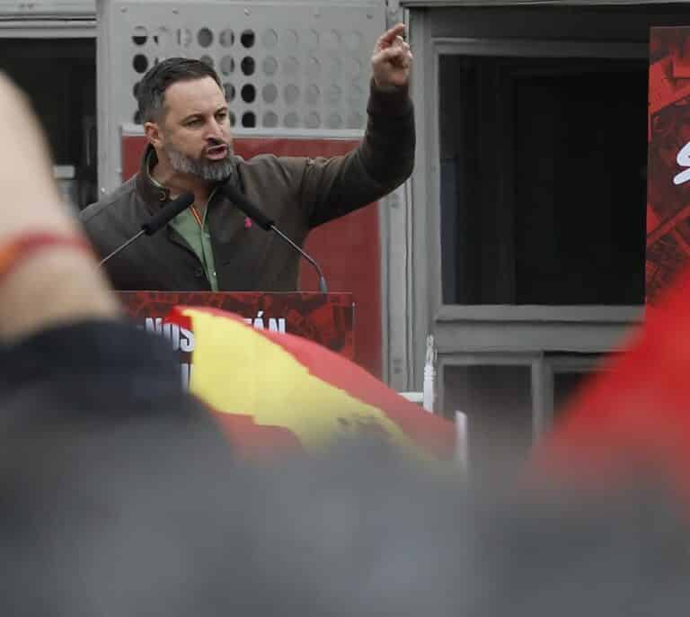 Vox intenta liderar el descontento en la calle como catapulta al 'sorpasso' del PP