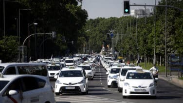 La patronal de Cabify llevará a Bruselas el decreto exprés del Gobierno que 'blinda' al taxi