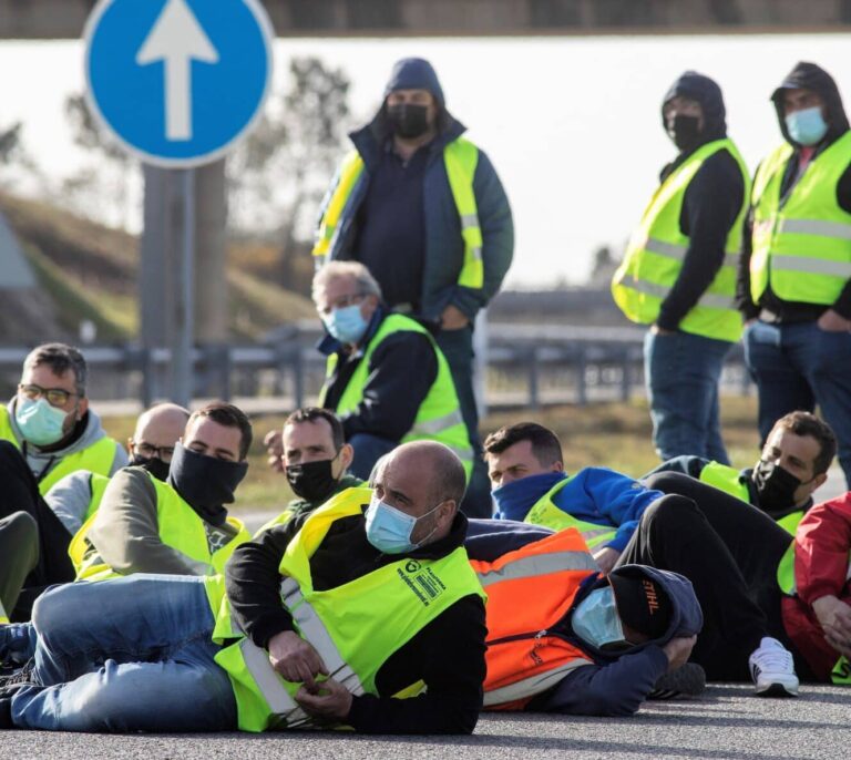 La guerra y el paro de los transportistas frenaron el PIB en el primer trimestre