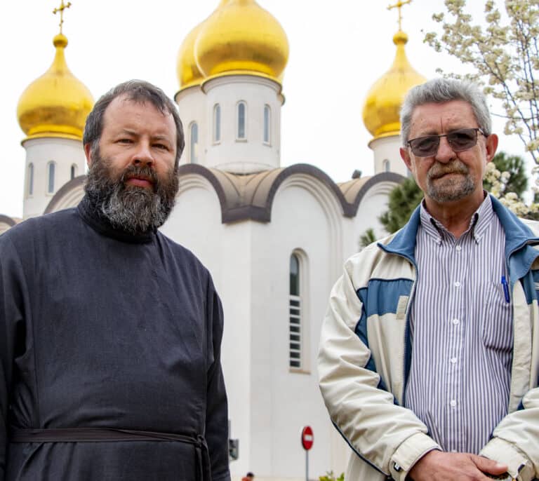 Las iglesias rusa y ucraniana en España, unidas: "Los políticos hacen la guerra y los curas oficiamos los funerales"