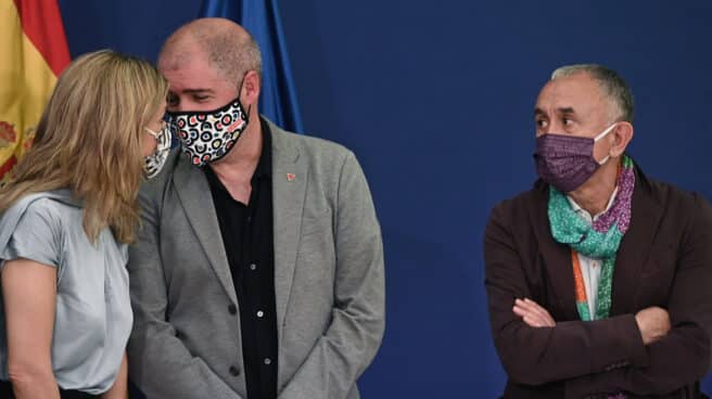 Yolanda Díaz, Unai Sordo y Pepe Álvarez, en una comparecencia. Yolanda Díaz, Unai Sordo y Pepe Álvarez, en una comparecencia.