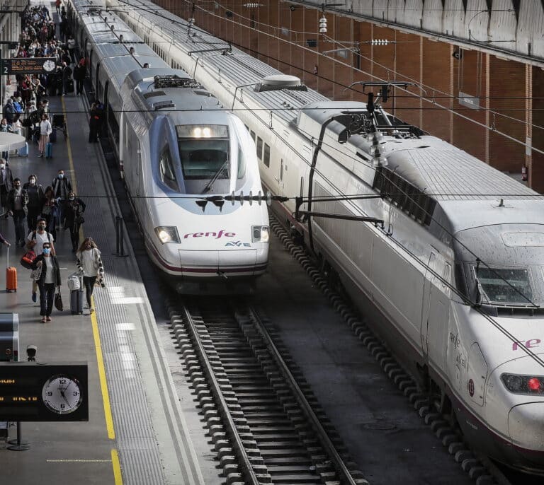 Los cánones ferroviarios suponen el 45% de los costes de explotación de Renfe