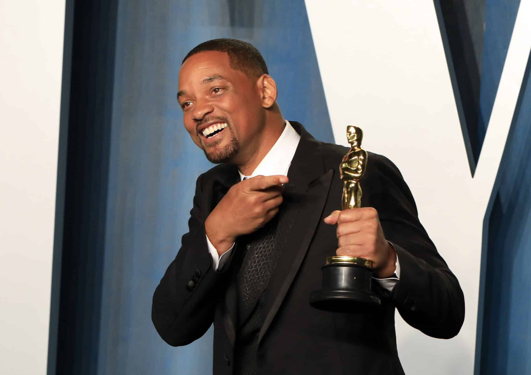 Will Smith recoge el Oscar.
