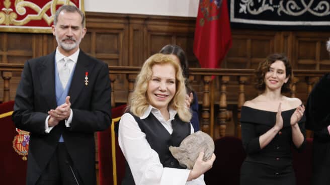 Los reyes presiden la entrega del Premio Cervantes, sin Cristina Peri Rossi